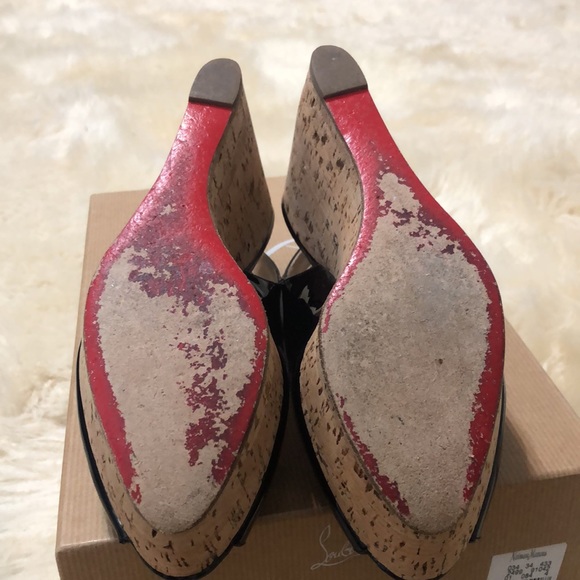 Used
Christian Louboutin 6B. USED BUT THEY HAVE A LOT OF LIFE LEFT - Picture 4 of 6